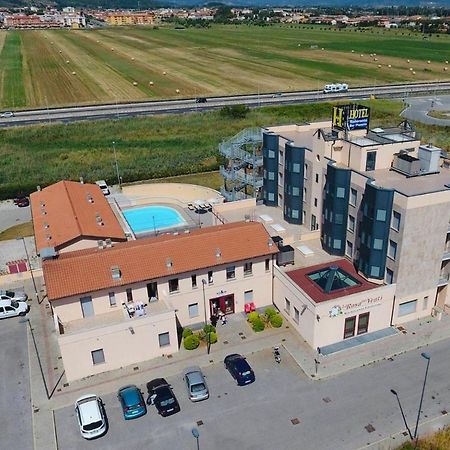 Hotel Grecale - Venturina Terme Eksteriør billede