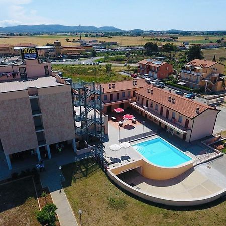 Hotel Grecale - Venturina Terme Eksteriør billede