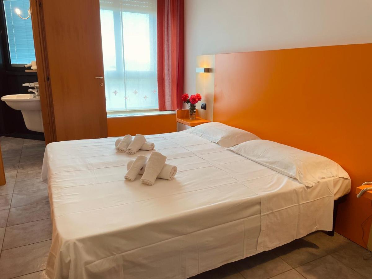 Hotel Grecale - Venturina Terme Eksteriør billede