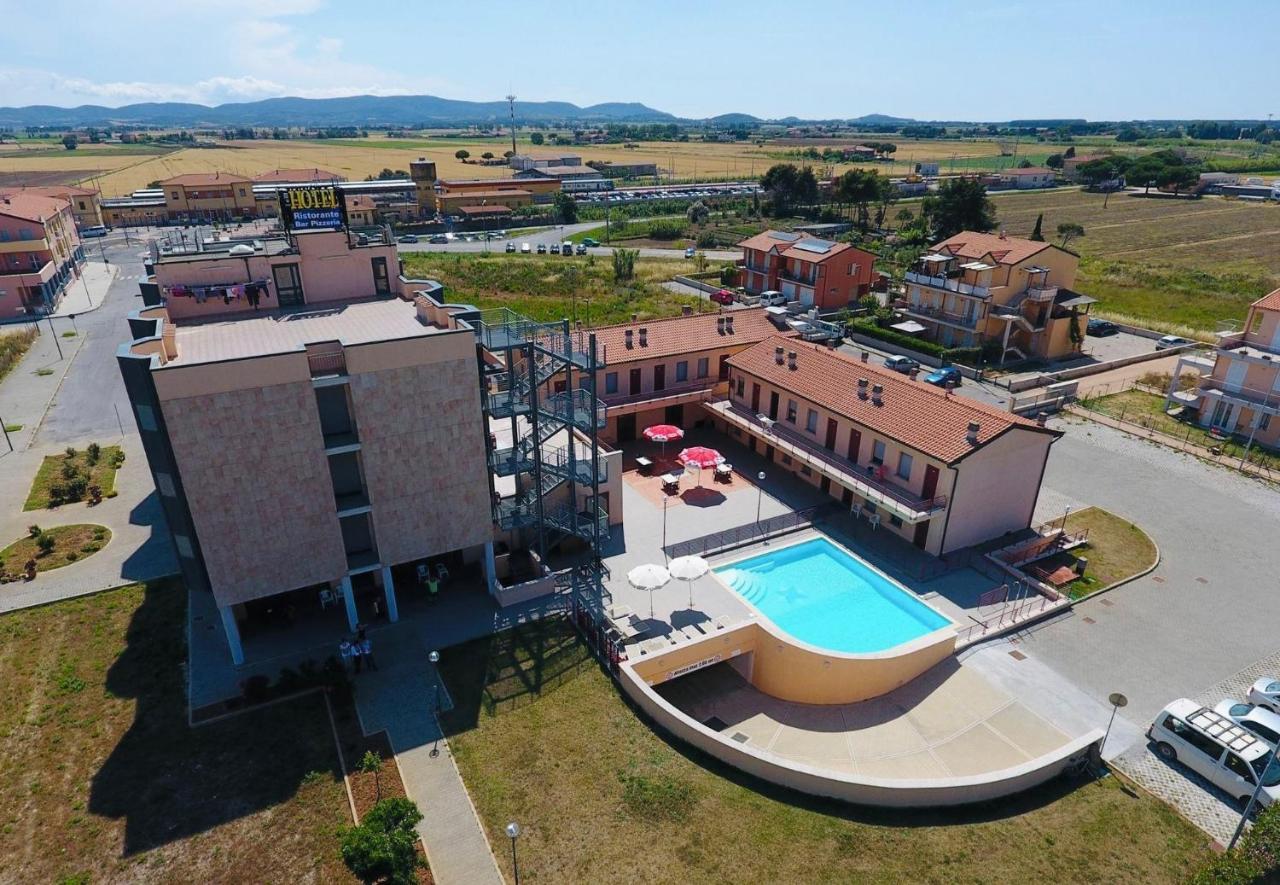 Hotel Grecale - Venturina Terme Eksteriør billede