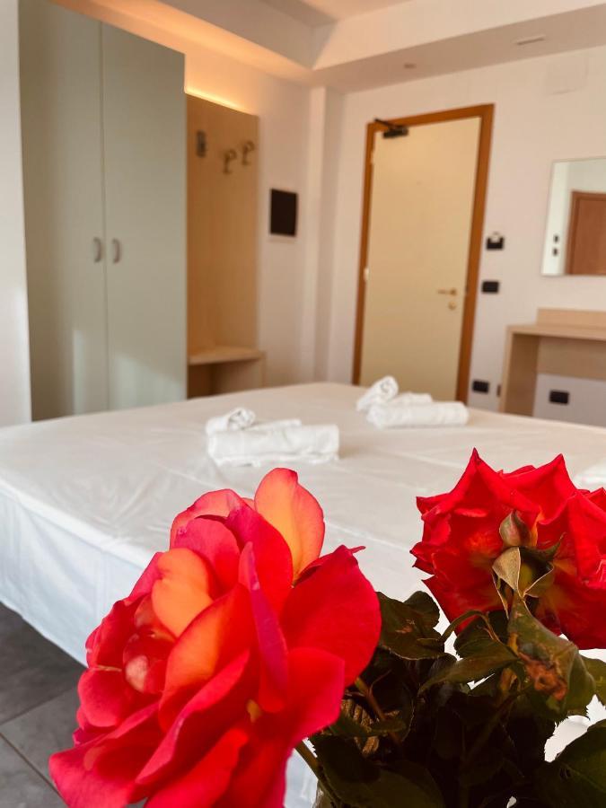 Hotel Grecale - Venturina Terme Eksteriør billede